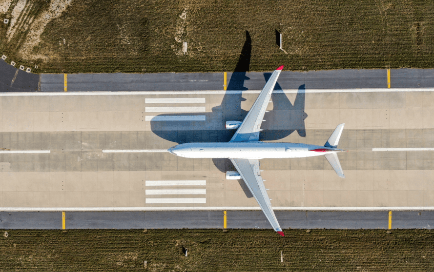 Awaiting take-off image