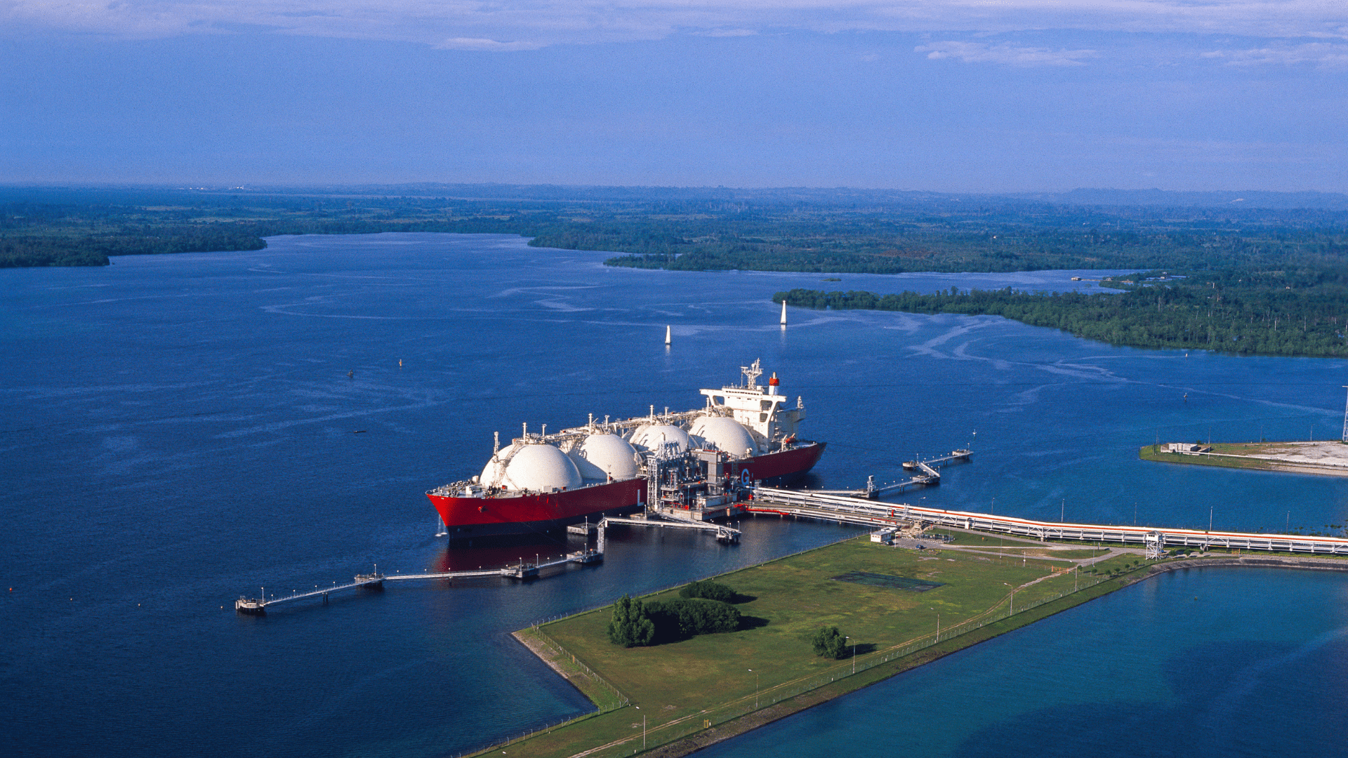 Stop Fuelling Uncertainty: Why Asia should avoid the LNG trap image